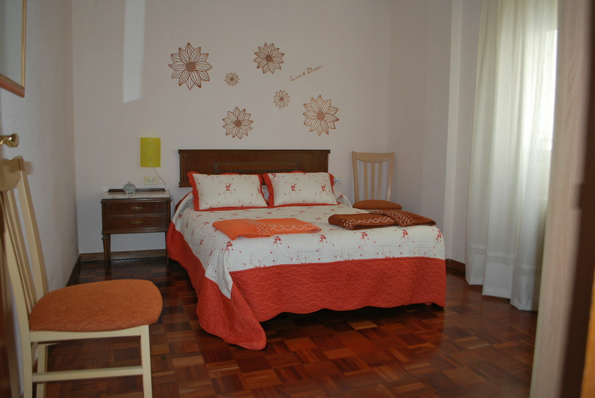 Apartamento Isabel Куенка Екстериор снимка